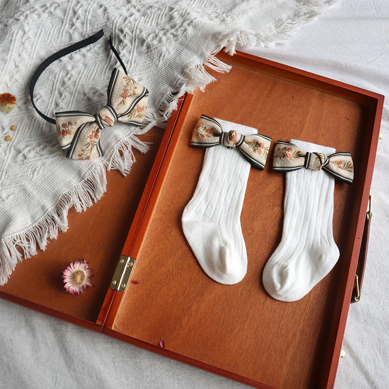 Spanish Ins Bow Hair Hoop Socks Newborn Gift Set