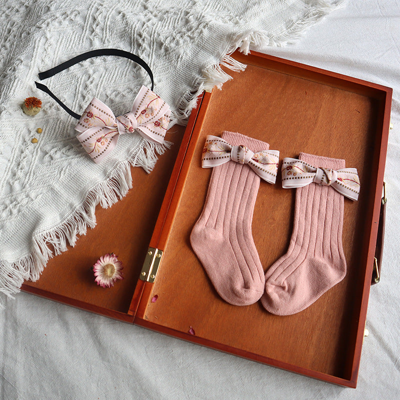 Spanish Ins Bow Hair Hoop Socks Newborn Gift Set